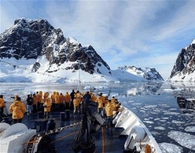 南极游越来越亲民 但选对团还是门学问
