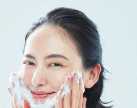 纠正洗脸方式，如何正确去除“氧化皮脂”？